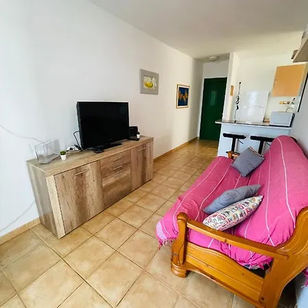 2 Bedroom Top Located In Playa Del Ingles Lejlighed *